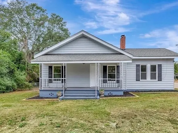 208 Hampton St, Iva, SC 29655