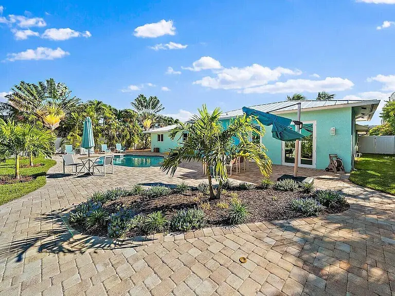 500 Sunrise Way — Photo 36