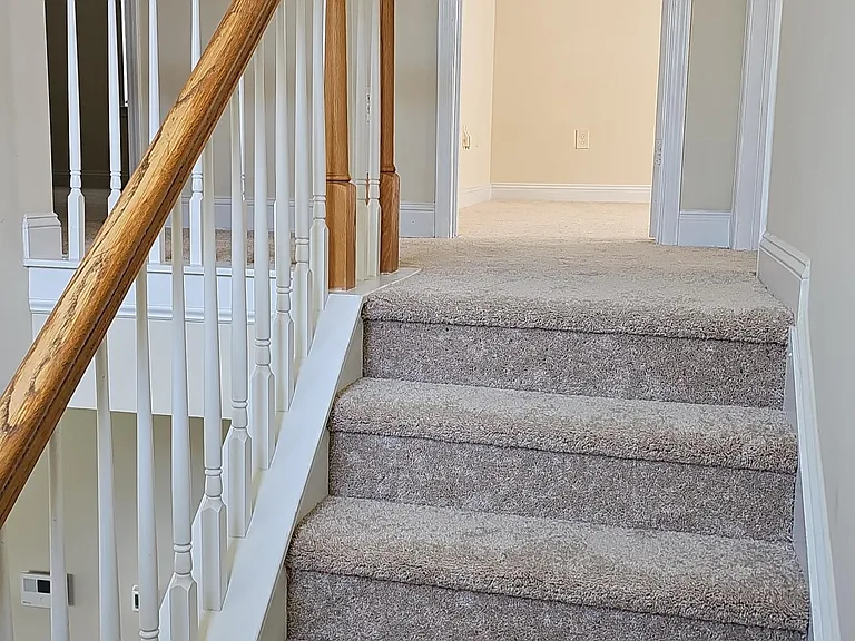 13631 Riding Hill Ave — Photo 6