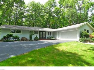3412 Lawton Ln, Pepper Pike, OH 44124