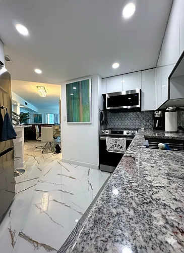 999 Brickell Bay Dr Photo 1
