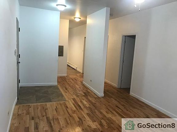 2nd image of 6714 S Blackstone Ave APT 1