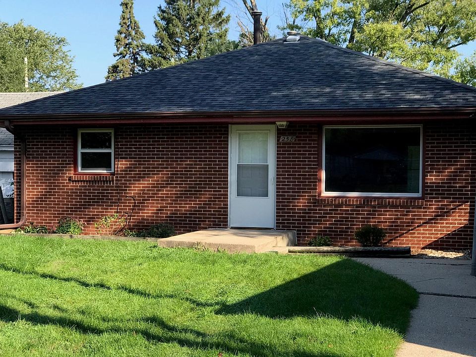 1st image of 258 Wallace Ave