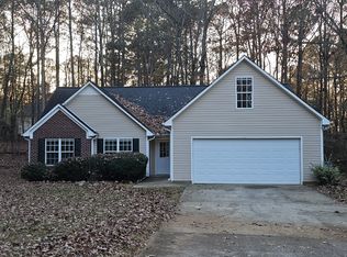 1211 Spanish Oak Bnd, Winder, GA 30680