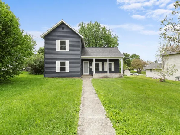 226 Pleasant St, Bellevue, OH 44811