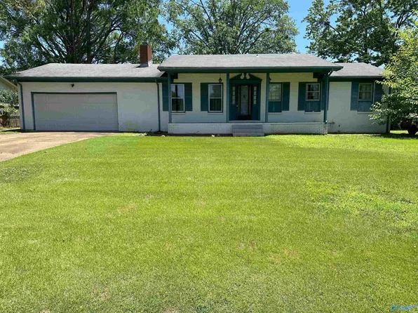 1210 Cloverdale Ave SW, Decatur, AL 35601
