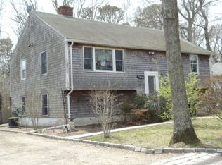 41 Bernard Cir, Tisbury, MA 02568