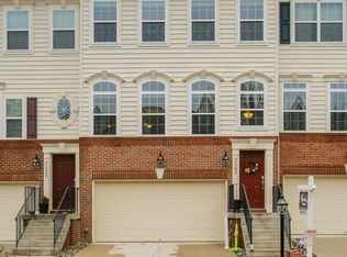 723 Hidden Oak Ln, Glen Burnie, MD 21060