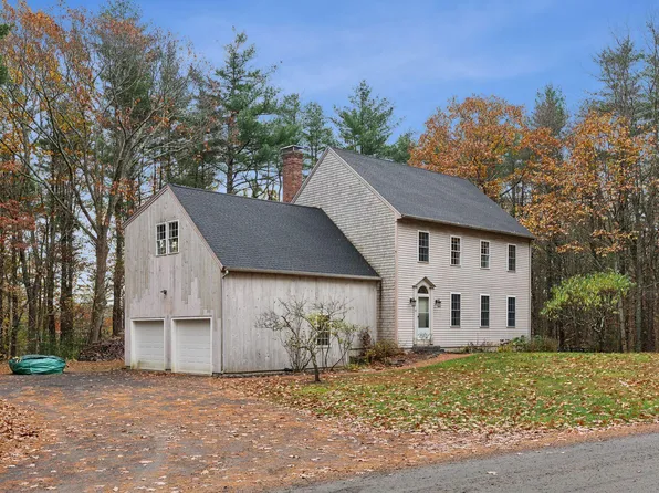22 Hooper Shores Road, York, ME 03909
