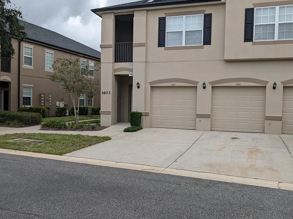 12301 Kernan Forest Blvd #1603