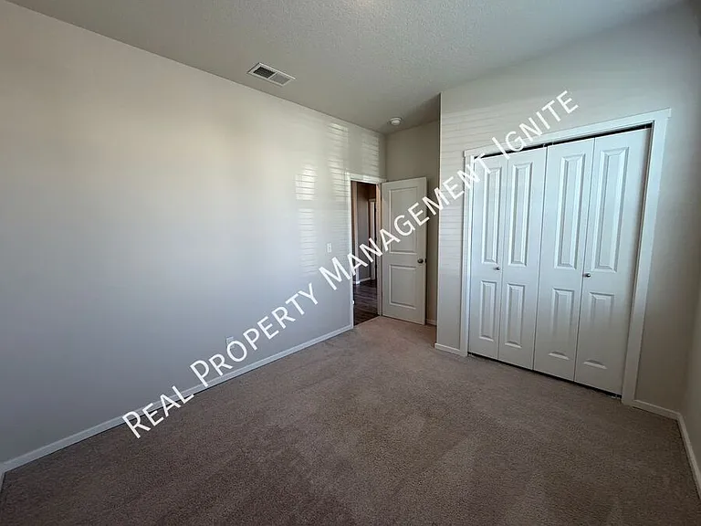 1430 NW Upas Pl — Photo 7