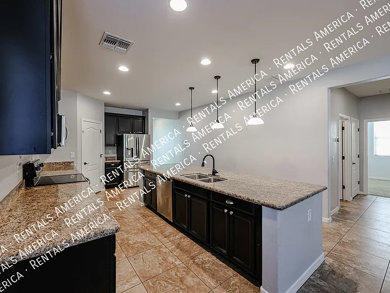 41192 W Rio Bravo Dr — Photo 5