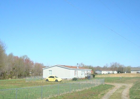 2nd image of 133 Gravel Ln