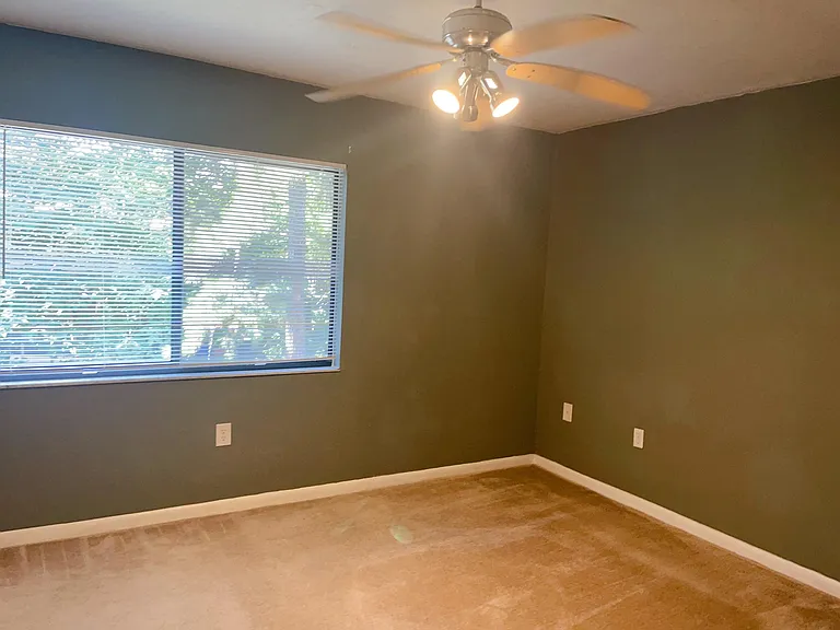 2735 SW 35th Pl #705 — Photo 7