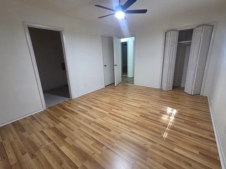 450 Plum Hollow Blvd — Photo 15