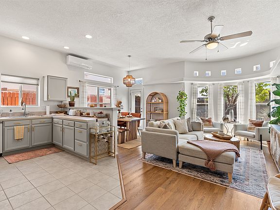 4th image of 6488 Cerros Grandes Dr