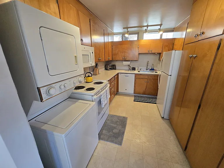 1300 6th Ave N #201 — Photo 15