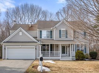 65 Amberville Rd, North Andover, MA 01845