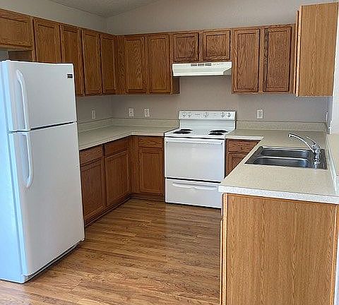 Kitchen/Appliances 5 yrs