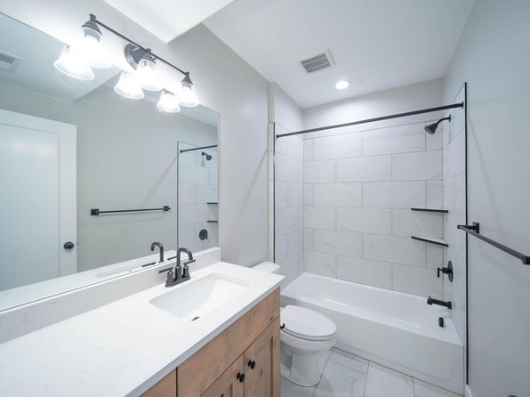 1436 E Parker Ln #426, Lake Point, UT 84074