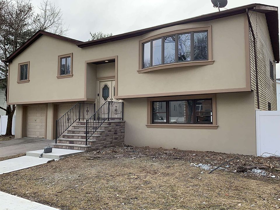 1st image of 226 Tallman St