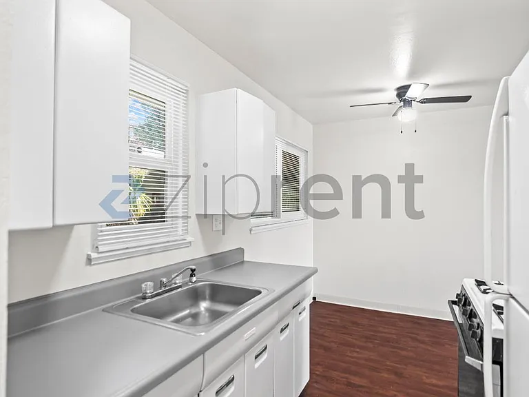 24035 2nd St #209 — Photo 15