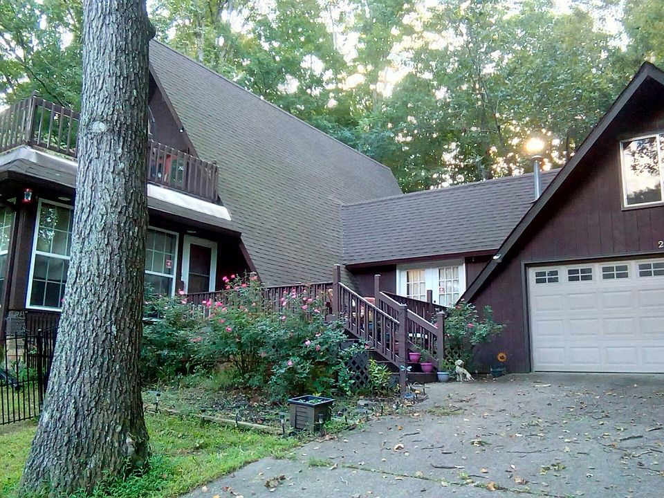 1st image of 205 Rock House Way
