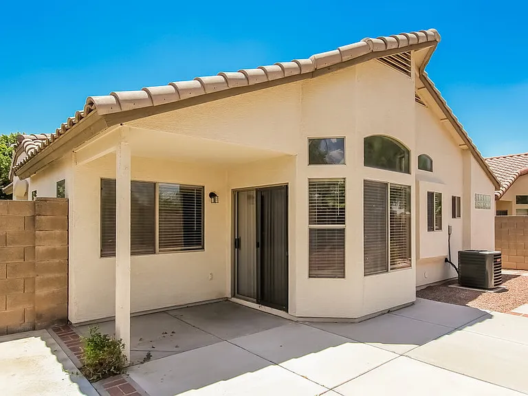 9316 E Olla Ave — Photo 15