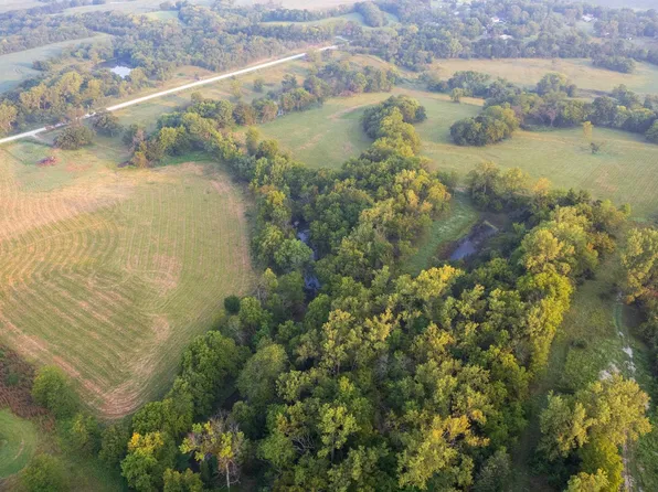 18292 200th Ave, Centerville, IA 52544