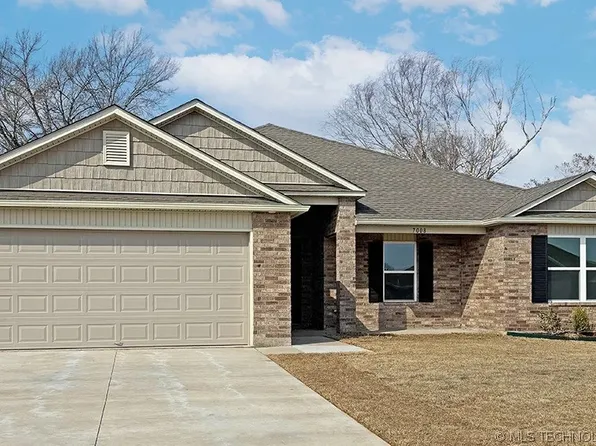 7008 S Maple Ave, Broken Arrow, OK 74011