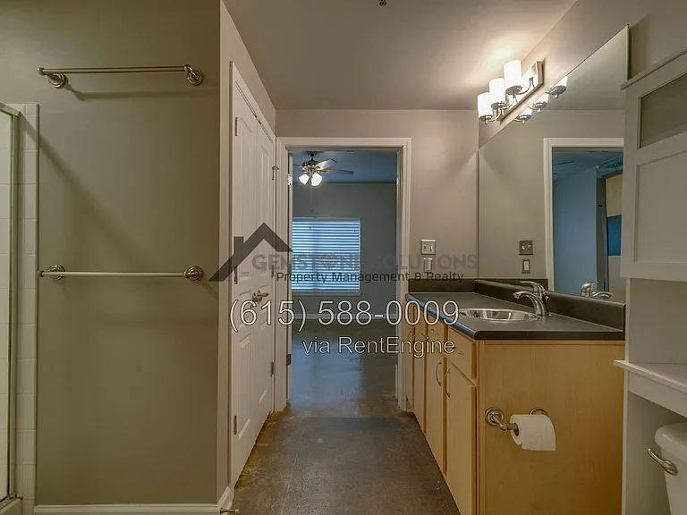 1803 Broadway #507 — Photo 22