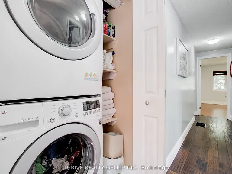 118 Sandalwood Cres — Photo 9