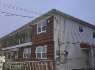 2818 Brookhaven Ave, Far Rockaway, NY 11691