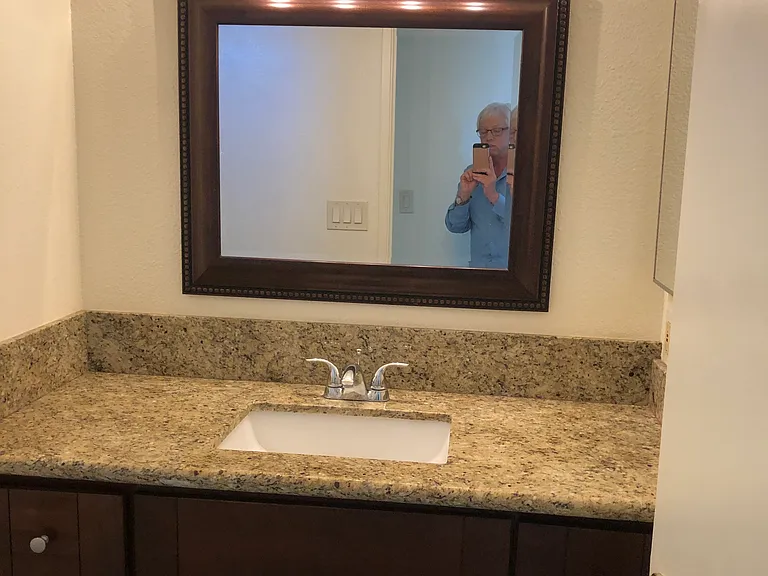 Second bathroom.