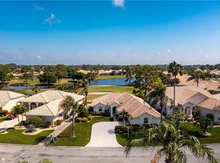 8597 Lakeside Dr, Englewood, FL 34224