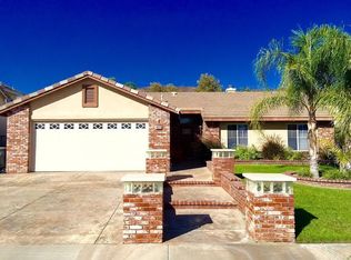 1421 Stratus St, San Jacinto, CA 92582
