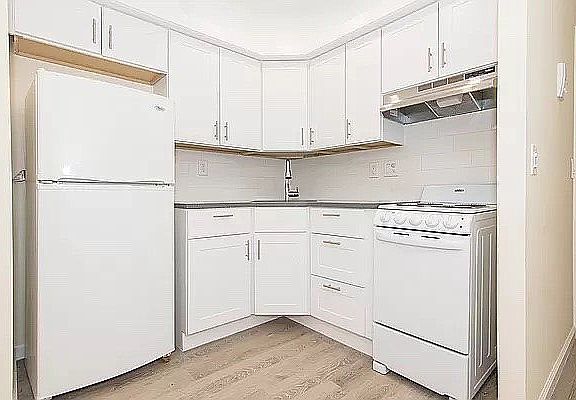 2nd image of 26-27 28th St #2B