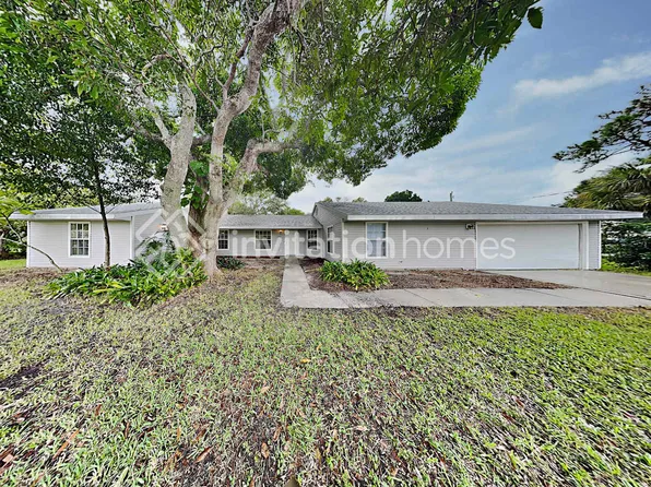 1201 71st St NW, Bradenton, FL 34209
