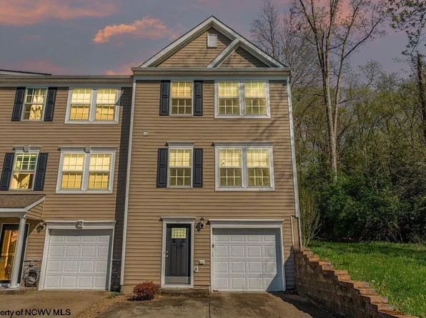 89 Tibbs Rd, Morgantown, WV 26508