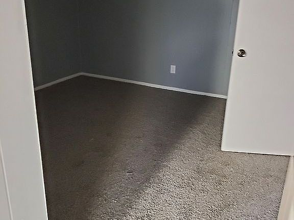 5th image of 104 Freedom Ct