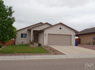 2313 Crestwood Ln, Pueblo, CO 81008