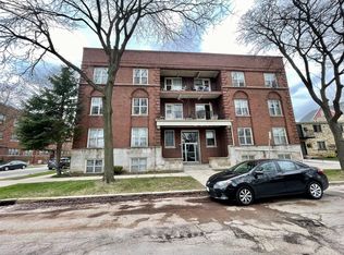 2320 E Belleview Pl., Milwaukee, WI 53211