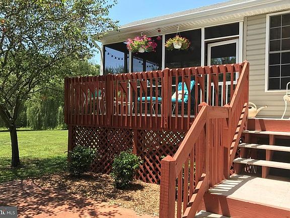 5th image of 217 Three Creeks Dr