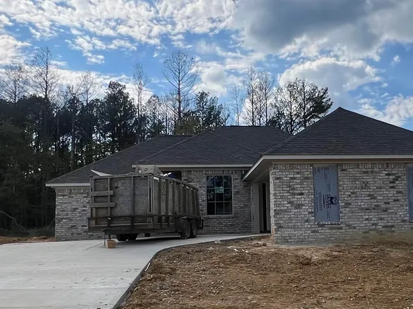 107 Madisonville Dr, Canton, MS 39046