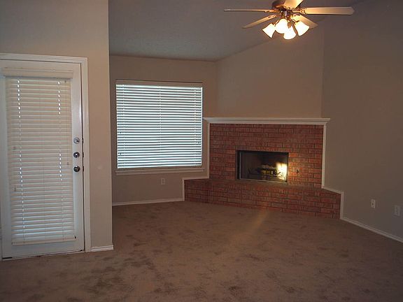 5th image of 9704B Avenue U
