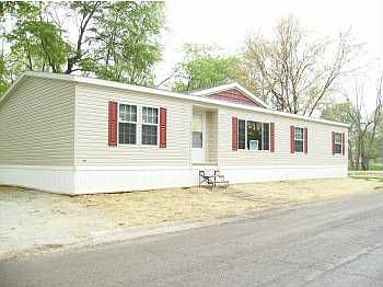 1st image of 2134 Duck Ln
