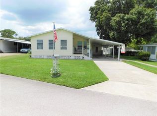 6101 Alpine Dr, Zephyrhills, FL 33542