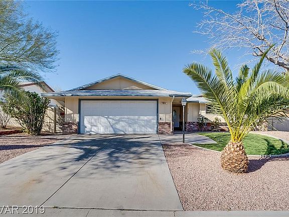2nd image of 3972 Chinchilla Ave