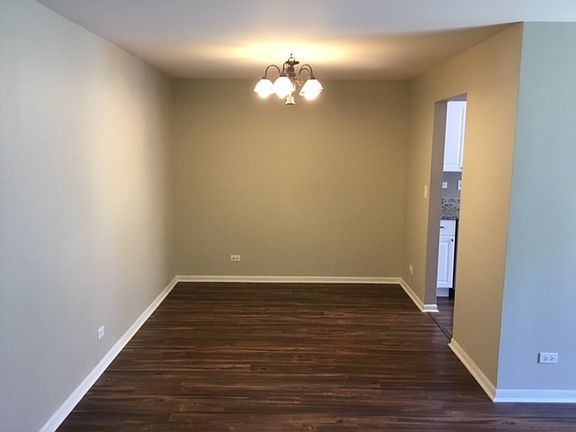 3rd image of 1245 Winfield Ct APT 5
