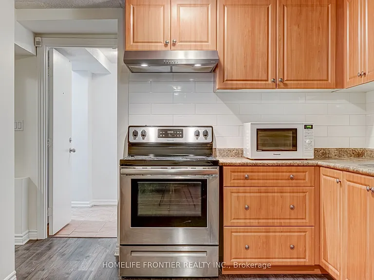 29 Madsen Cres #BASEMENT — Photo 13